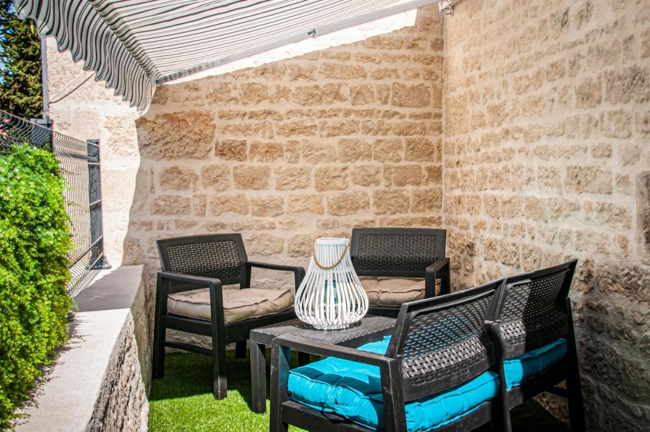Eden-Apart Apartment Niort Ngoại thất bức ảnh